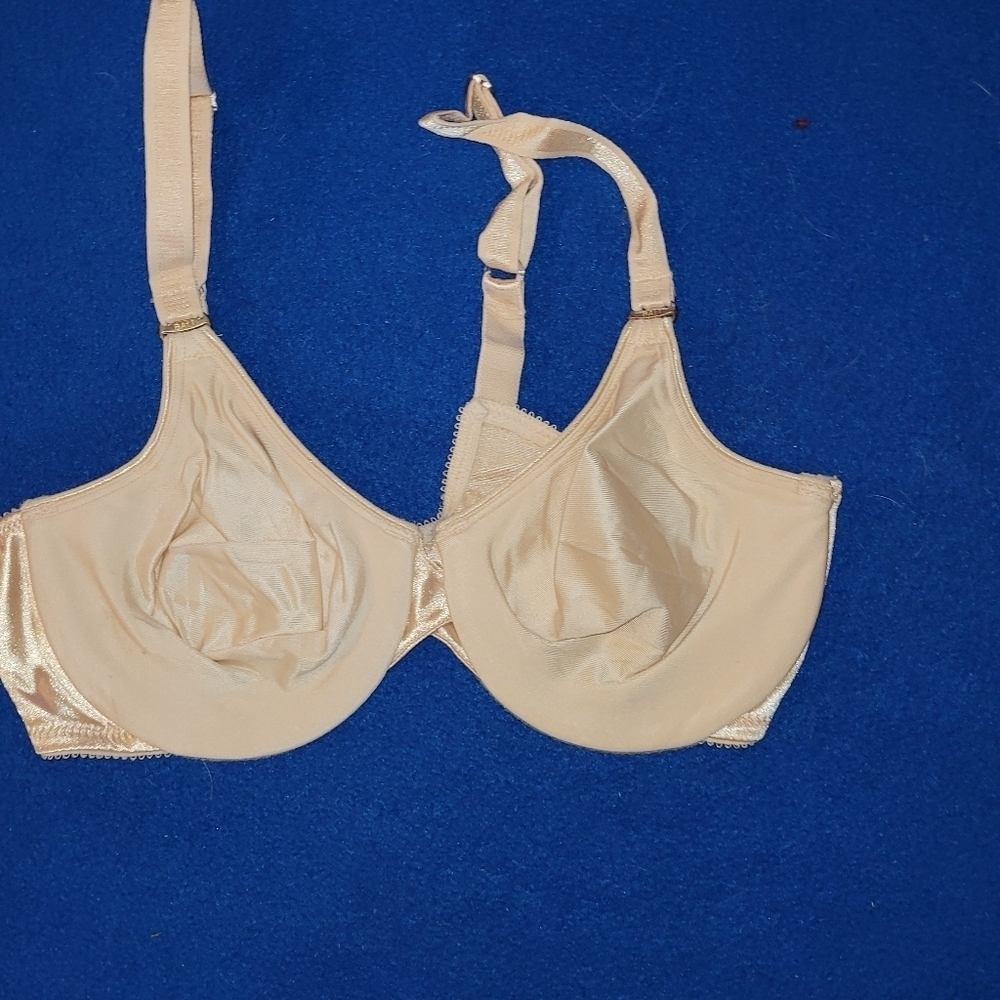 Sample NWOT style 3354 size 34 C - Picture 1 of 3